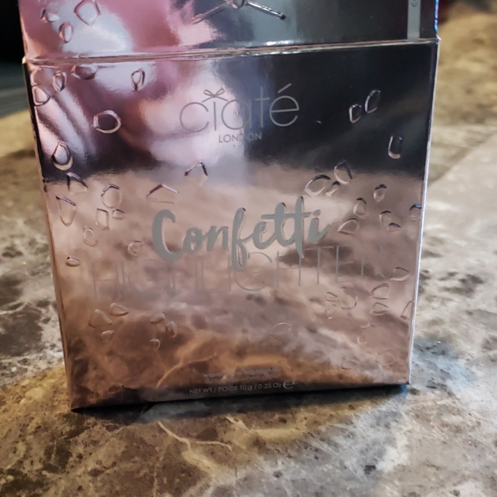 Ciate confetti highlighter